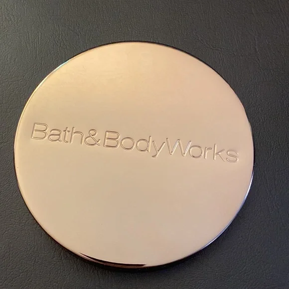 🆕 🍪 CHOCOLATE CHIP COOKIE - RARE Bath & Body Works 3 Wick Candle Bakery - Picture 4 of 8